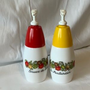 Corningware Spice of Life ketchup and mustard dispensers